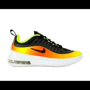 Nike air max axis 3.5Y